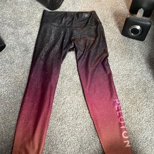 Peloton leggings size L